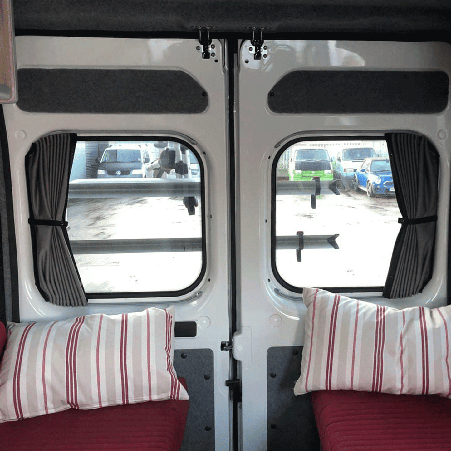 For Vauxhall New Vivaro Premium blind 1 x Barn door Window Curtains