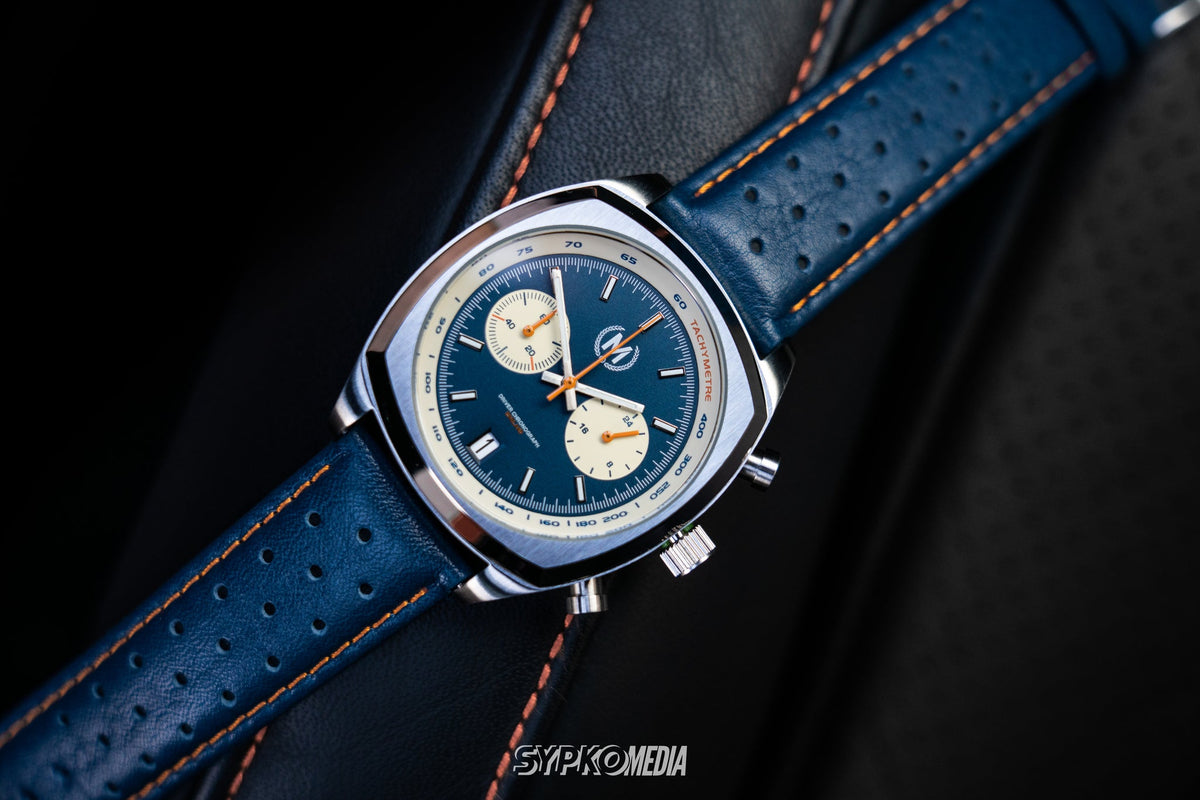 Driver Chronograph MKII Quartz, Blue Reverse Panda (PRE-ORDER NOW)