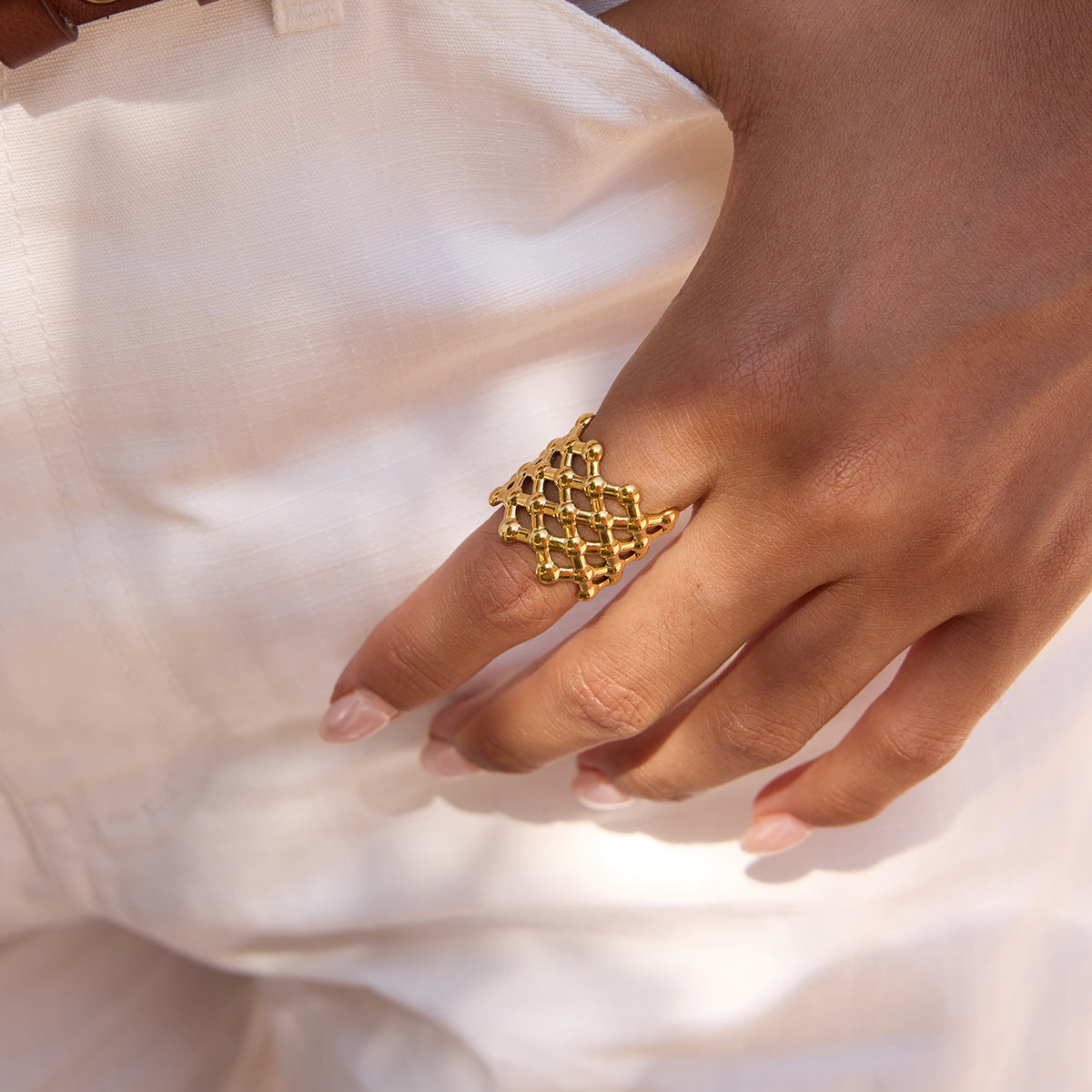 Titanium Steel Does Not Fade Exaggerated Women's Ring