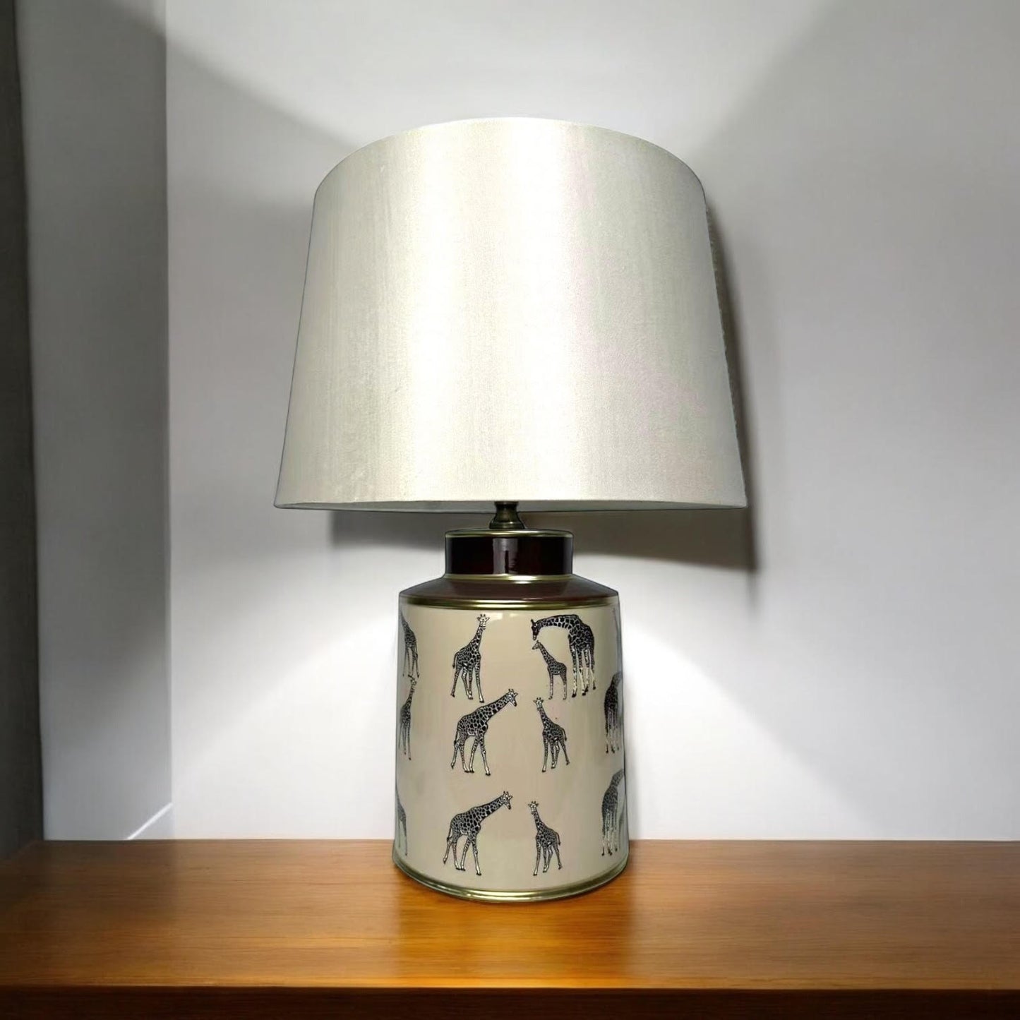 33CM LAMP AND SHADE