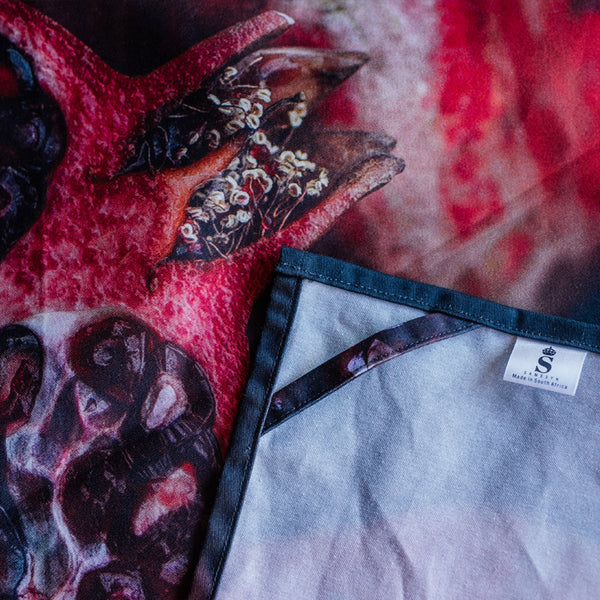 Square Cloth - Pomegranate on Black