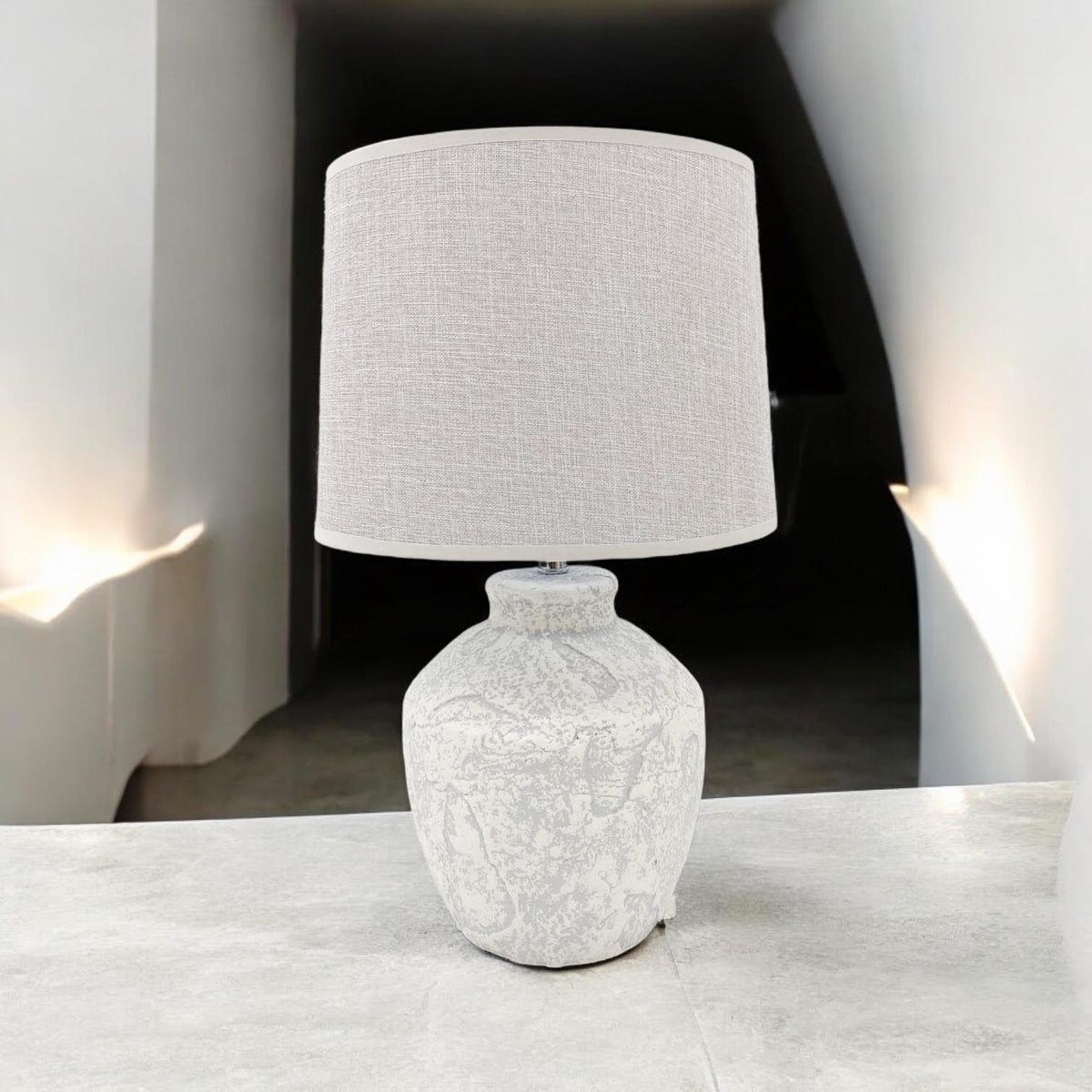 51X20X20CM TABLE LAMP
