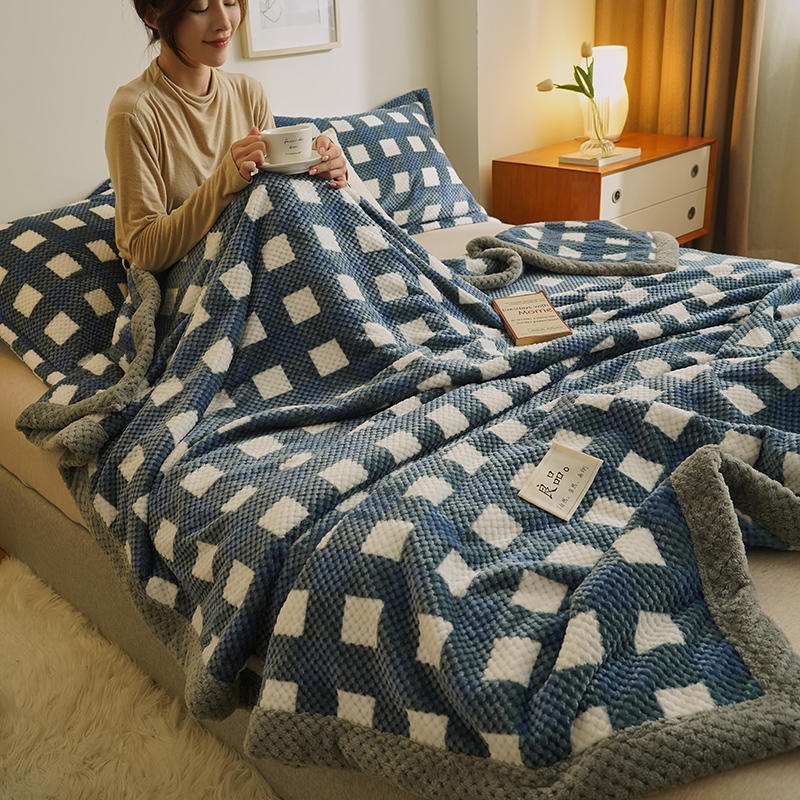 JetSnug Plush Blanket – New Thickened Warm Cozy Sofa & Bed Cover