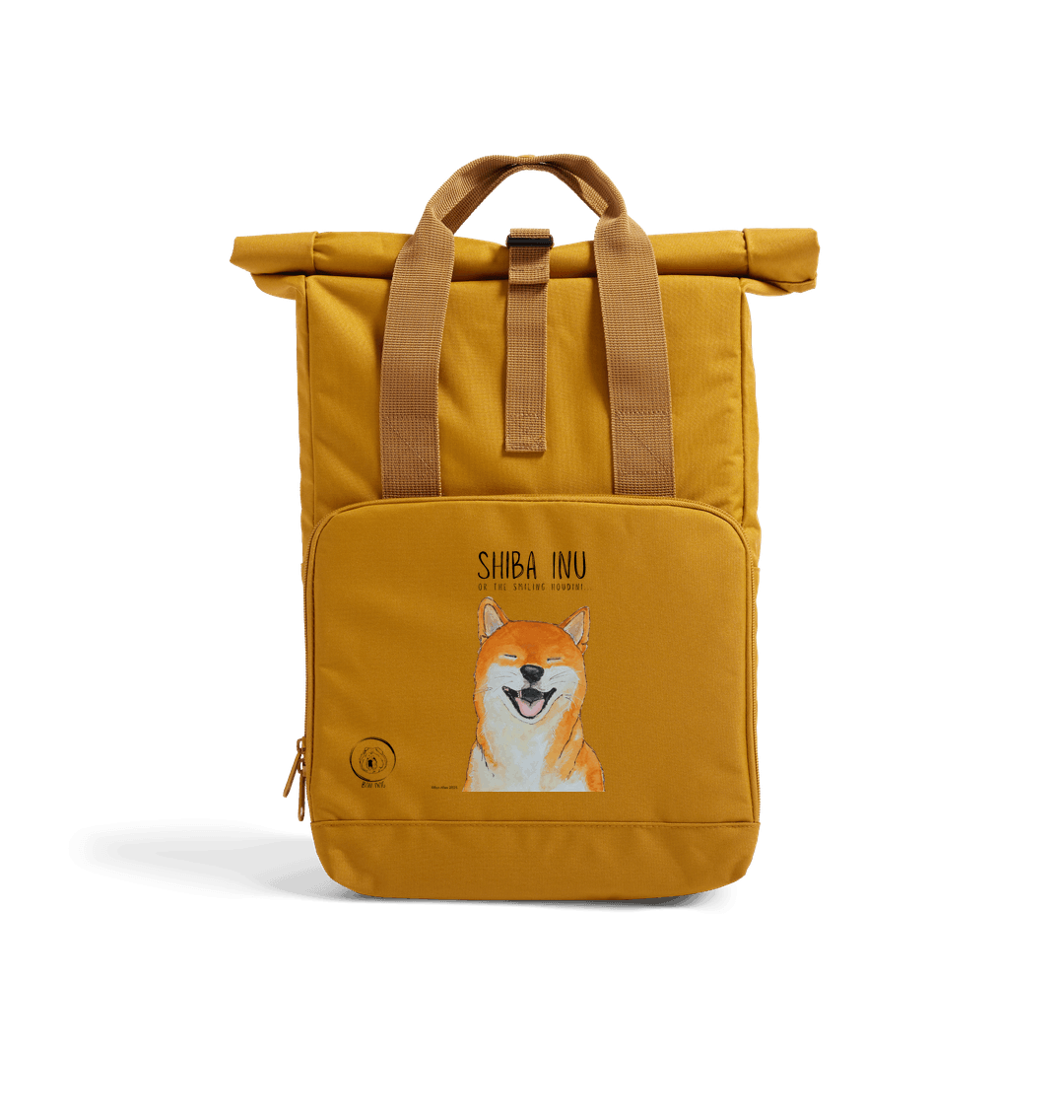 Pack Like a Pro with the Smiling Houdini
