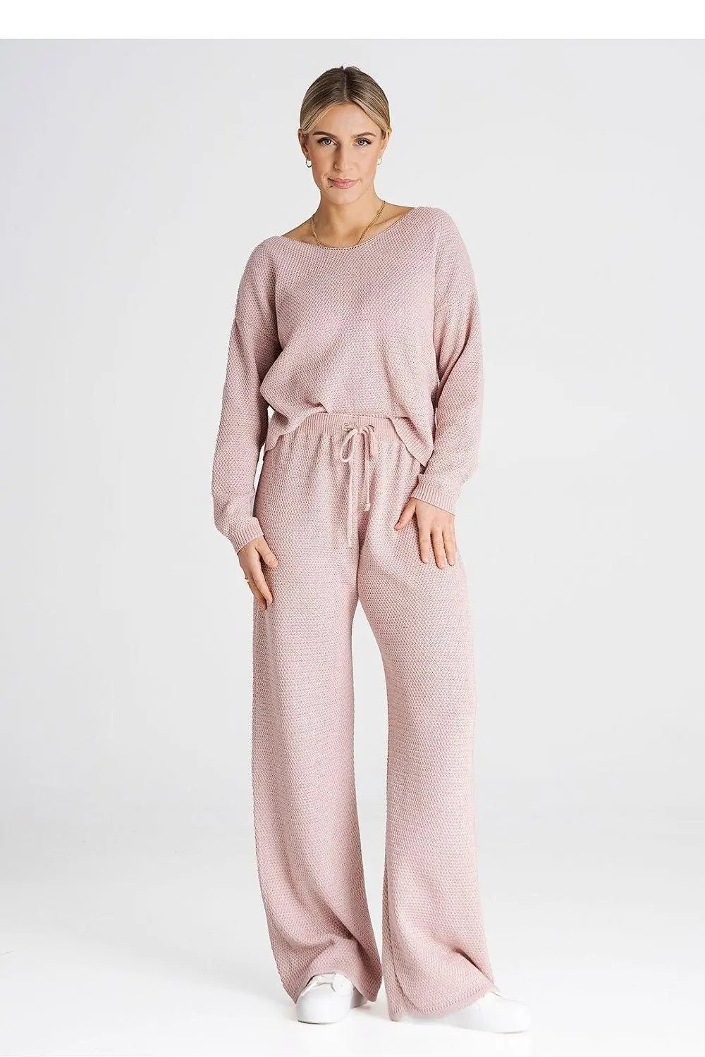 Figl long sleeves blouse and loose pants
