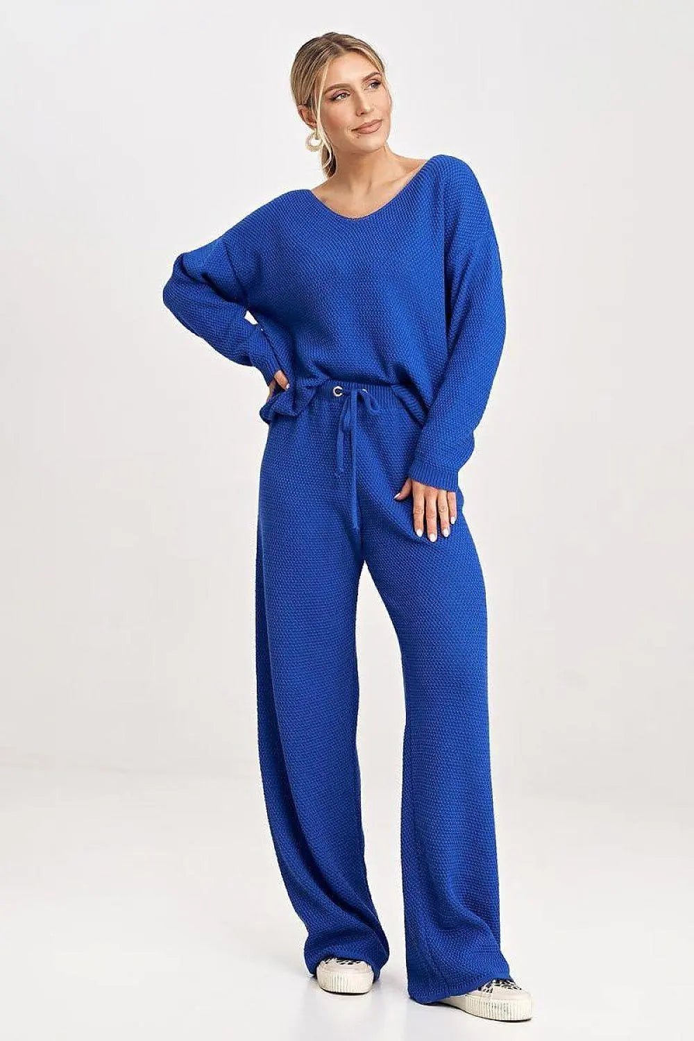 Figl long sleeves blouse and loose pants