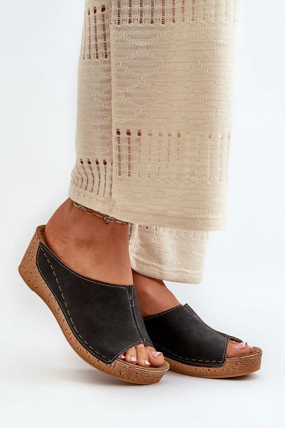 Flip-flops model 198463 Step in style