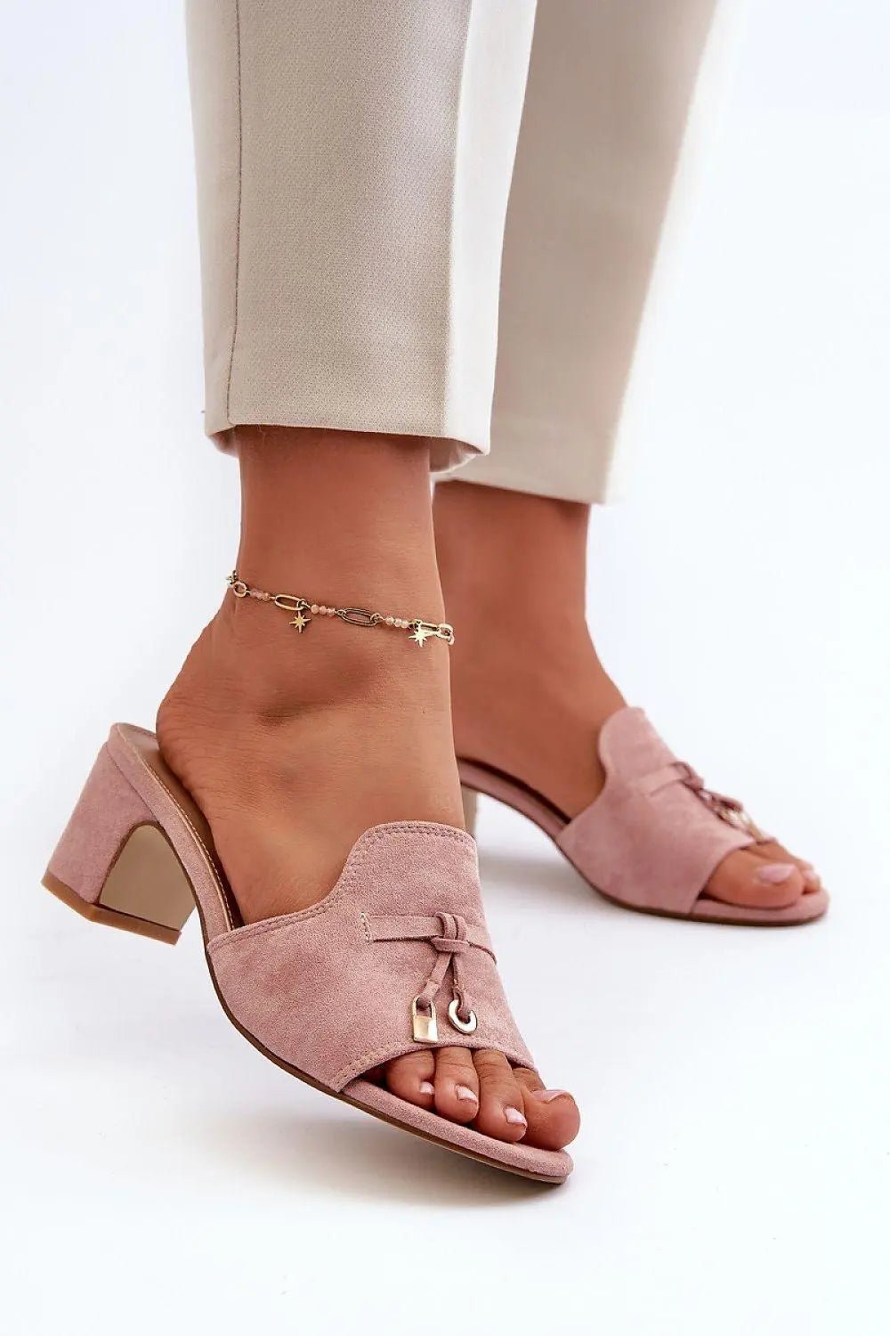 Flip-flops model 198677 Step in style
