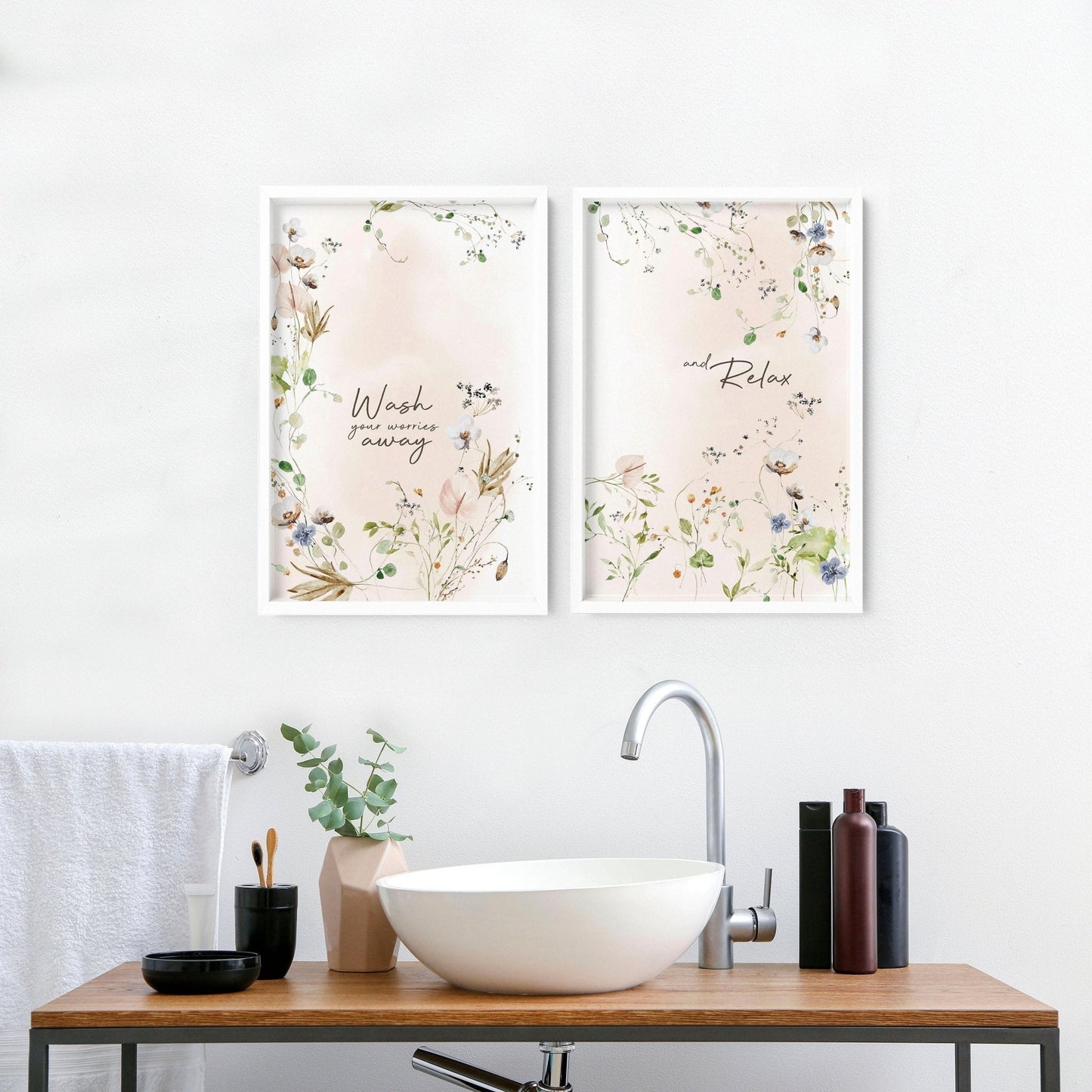 Bathroom decoration items | Set of 2 Shabby Chic wall art