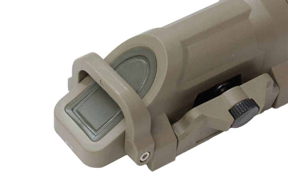 FMA Target one WMLX Flashlight for 20mm RIS - DE