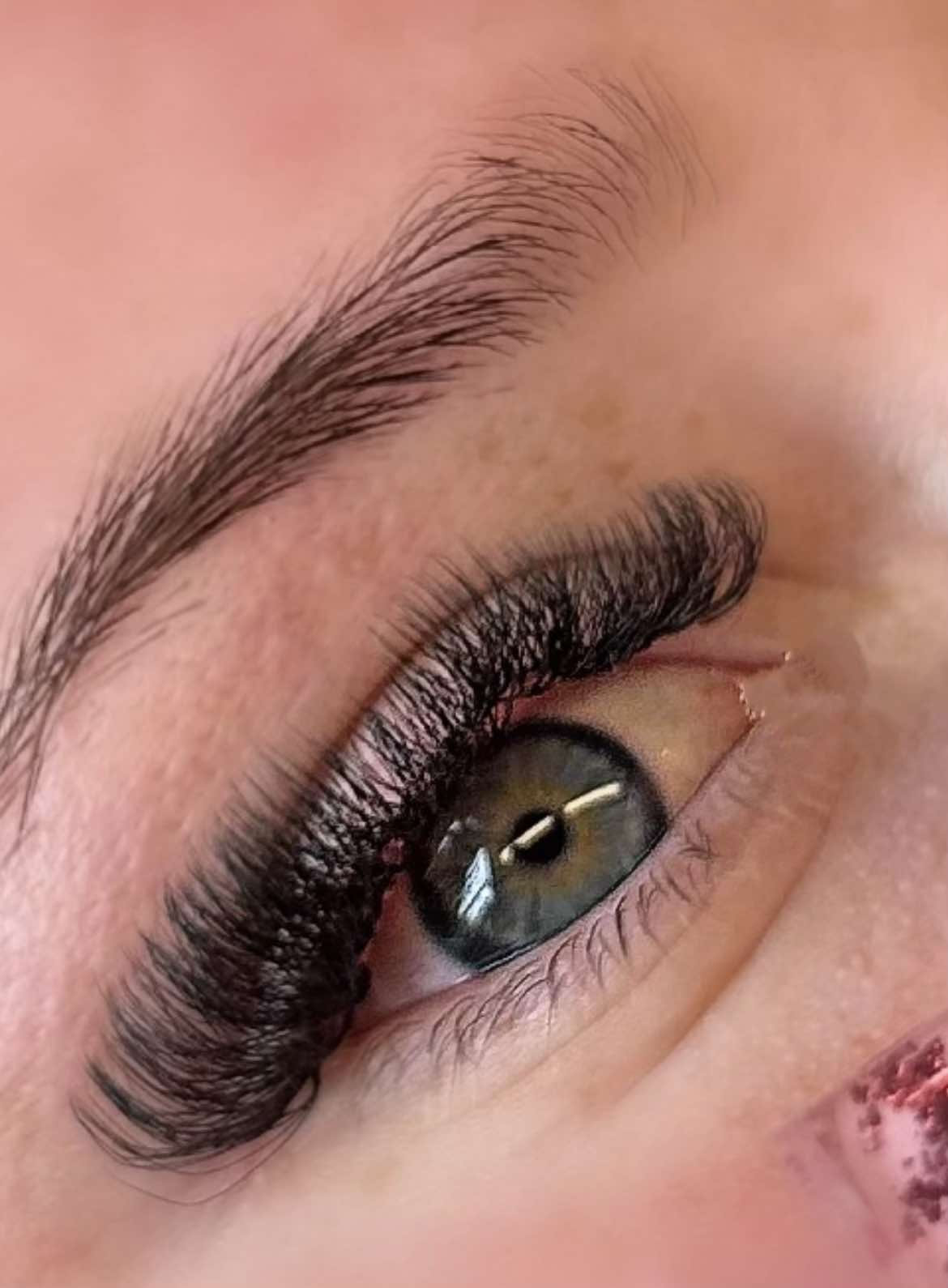 8D Clover Lash Mixed Tray