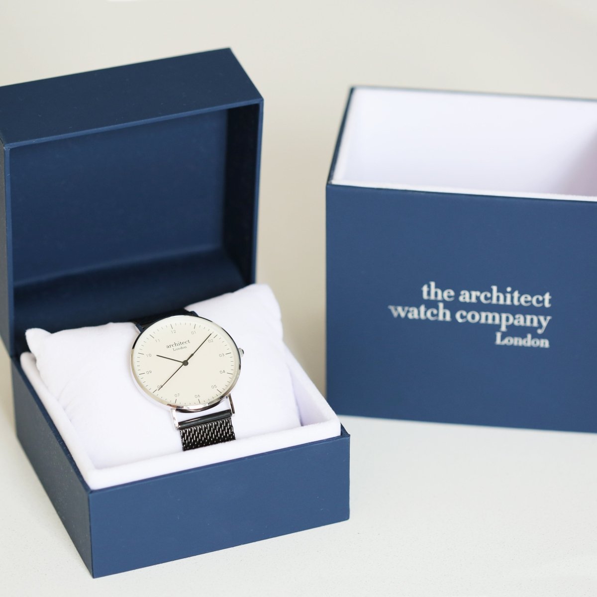 Handwriting Engraving - Men's Architect Zephyr, Pitch Black Mesh Strap