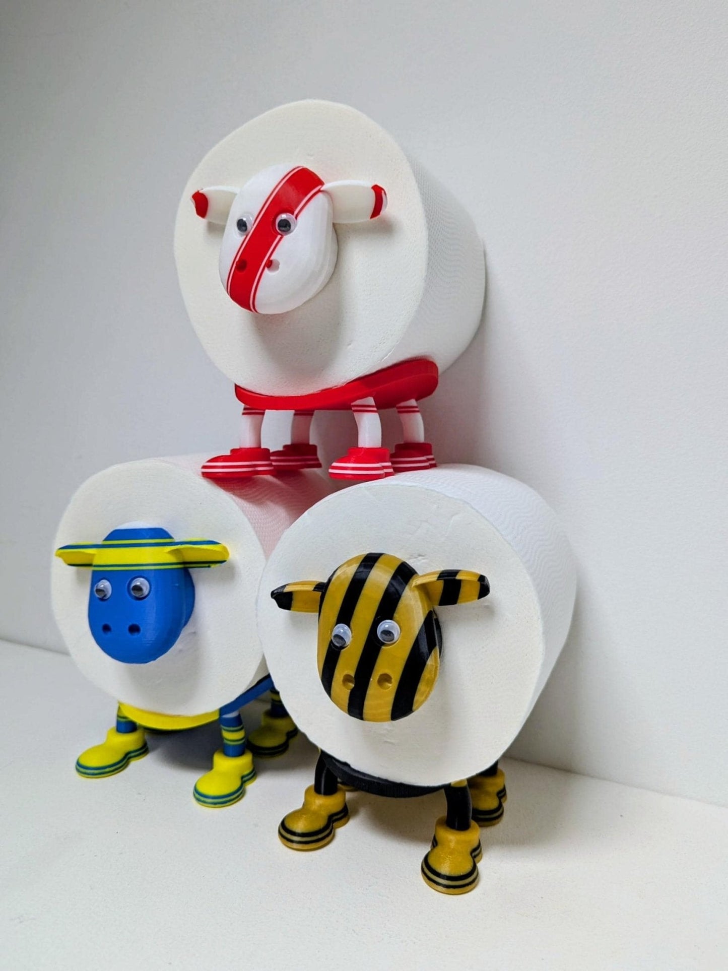 Hull KR Super Sheep Toilet Roll Holder , Rugby fan gift.