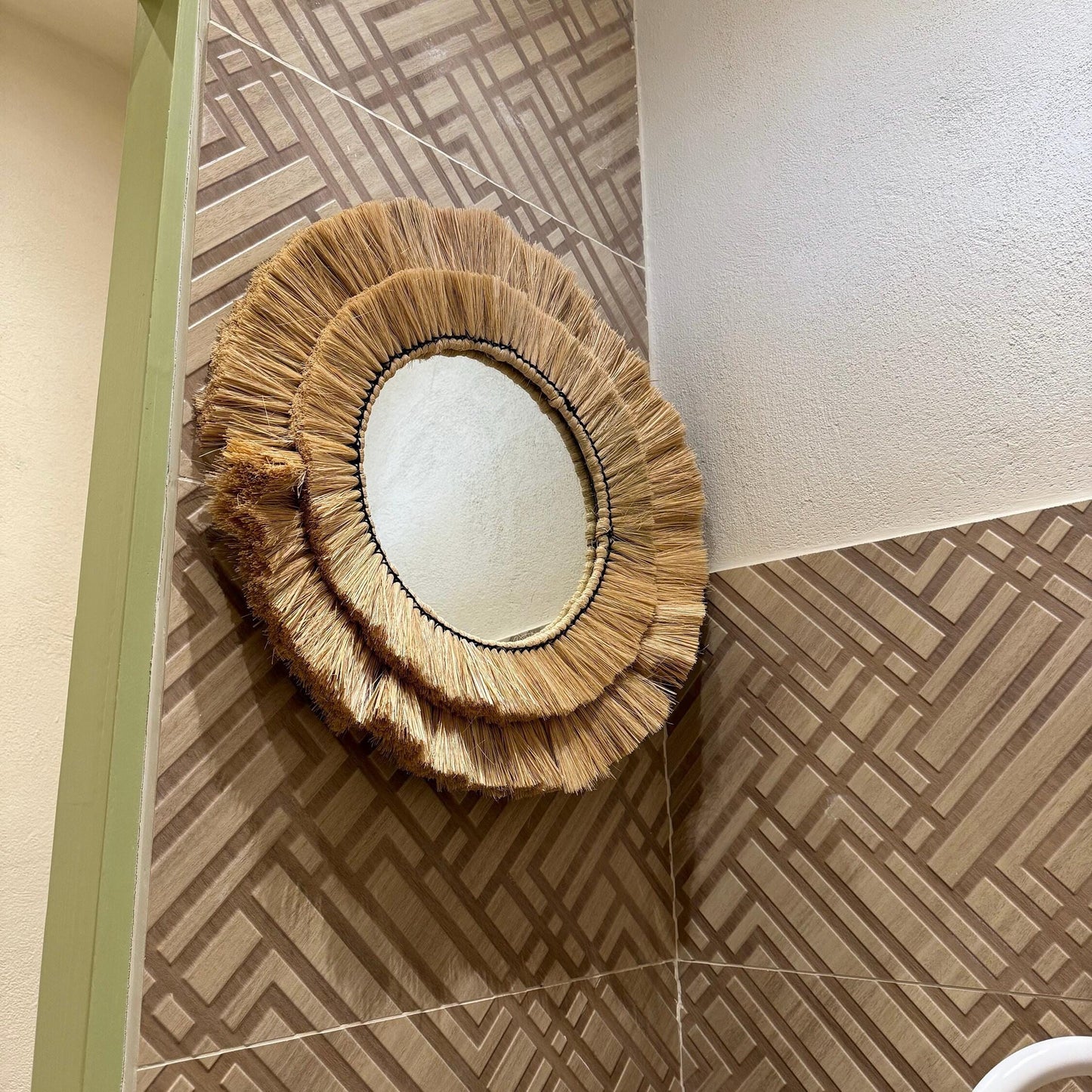 Natural Raffia Round Wall Mirror | 55cm Boho Coastal Fringe Mirror