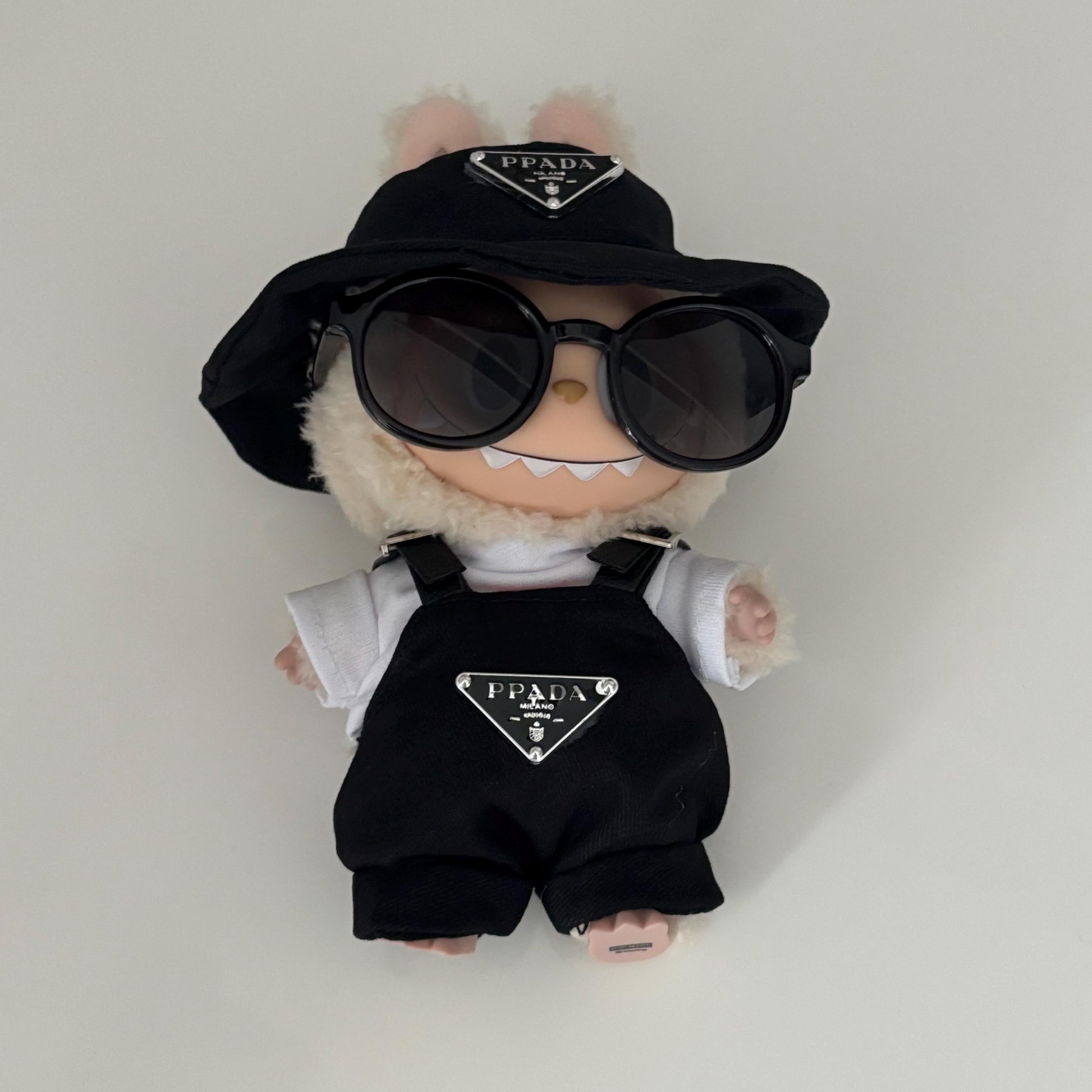 3pcs Labubu The Monsters Macaron Outfit Set - Dungarees, Hat &amp; Sunglasses