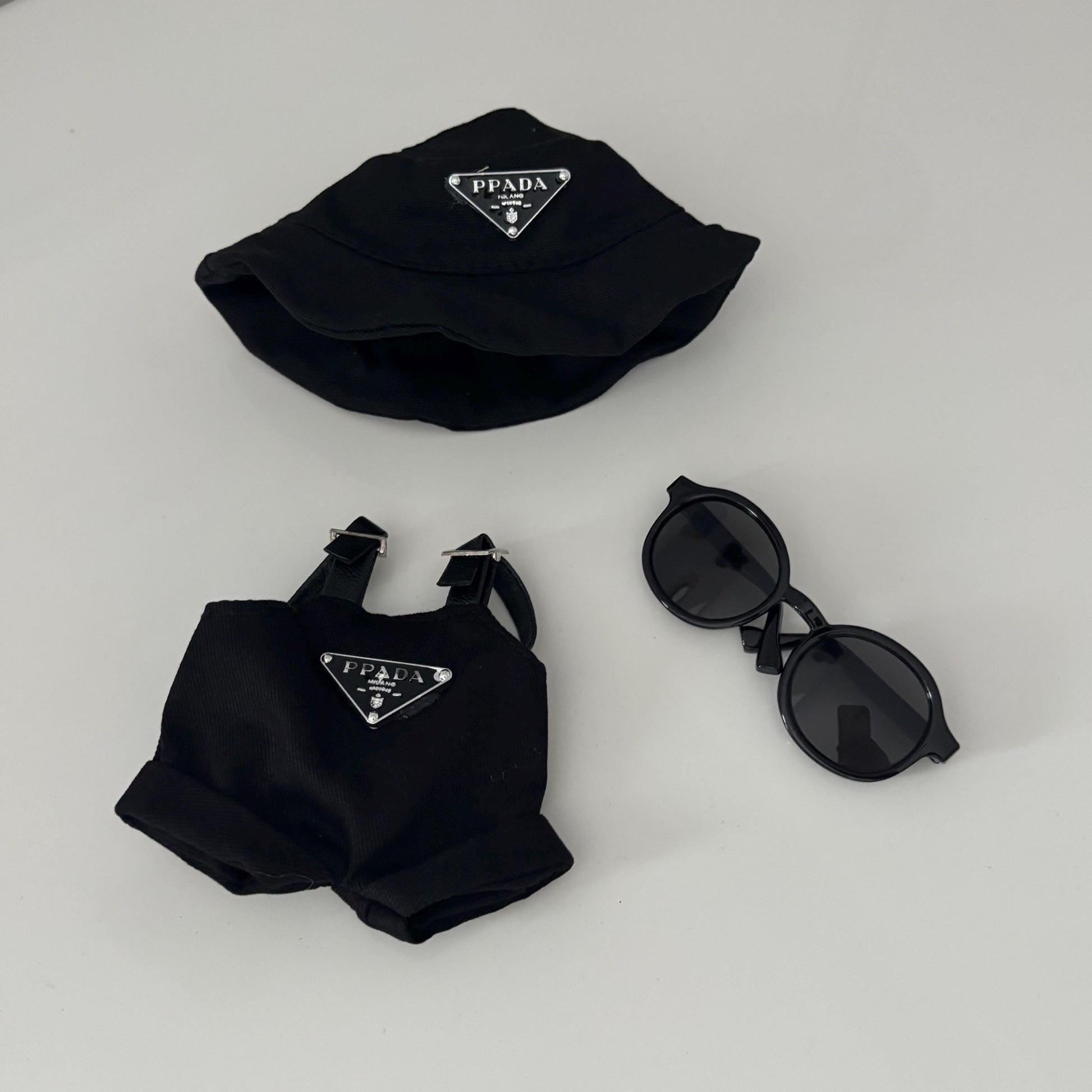 3pcs Labubu The Monsters Macaron Outfit Set - Dungarees, Hat &amp; Sunglasses