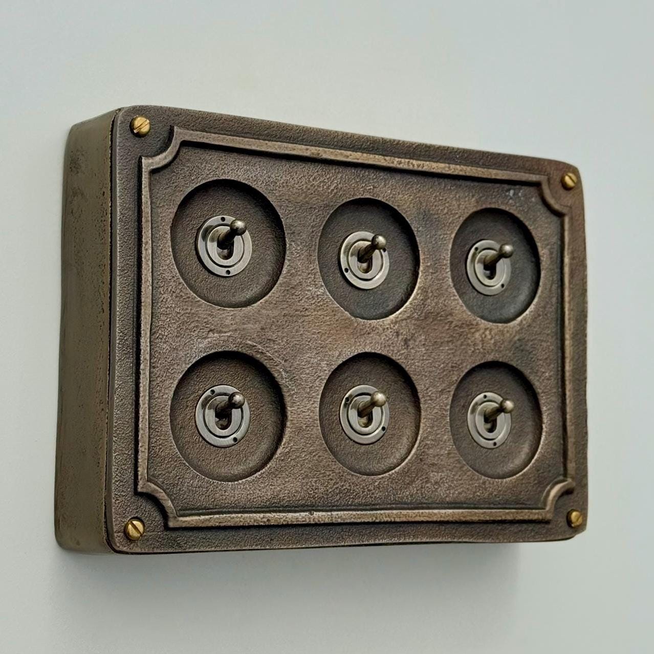 6 Gang 2 Way Bronze Solid Cast Metal Conduit Light Switch Industrial