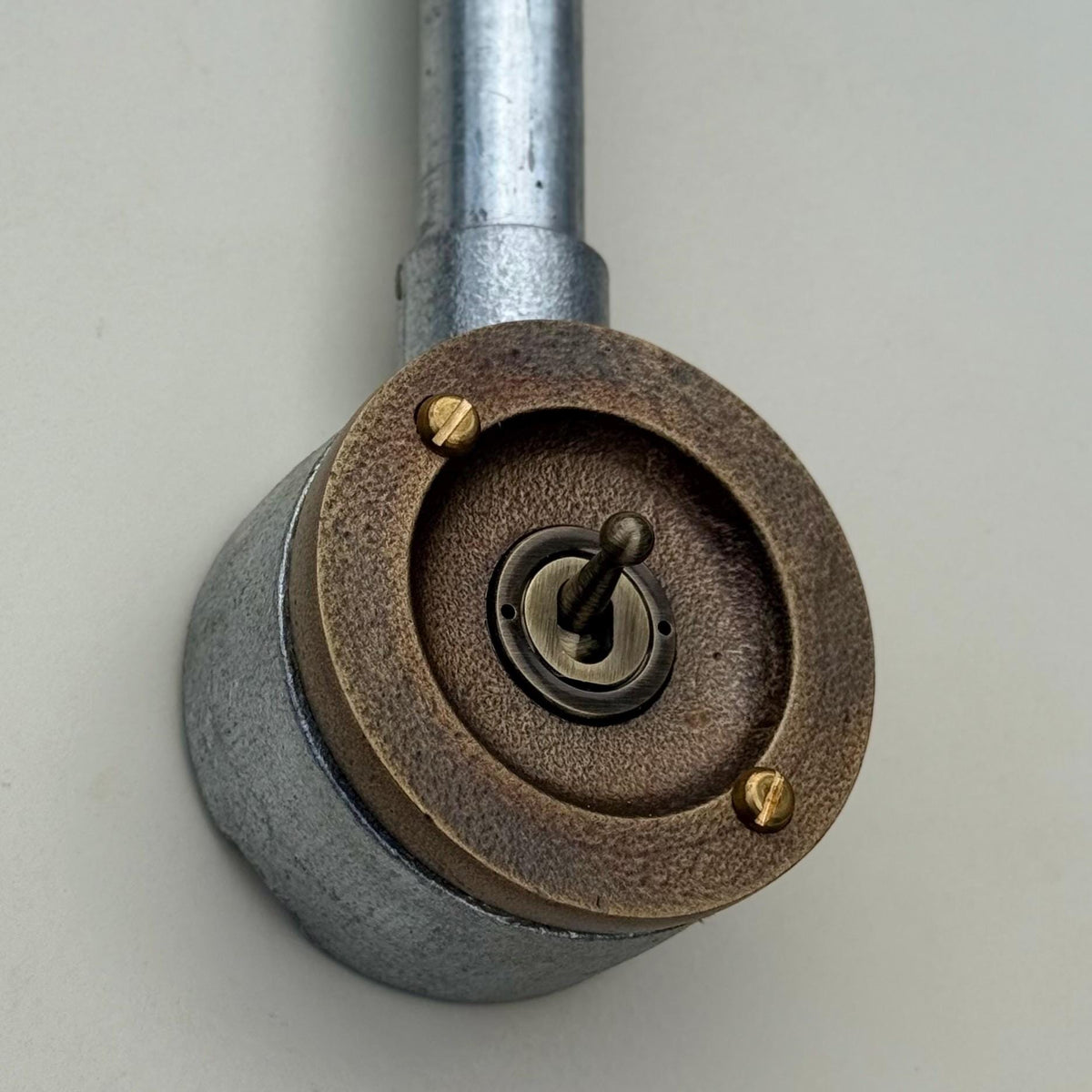 Single Gang 2 Way Antique Brass Conduit Light Toggle Switch