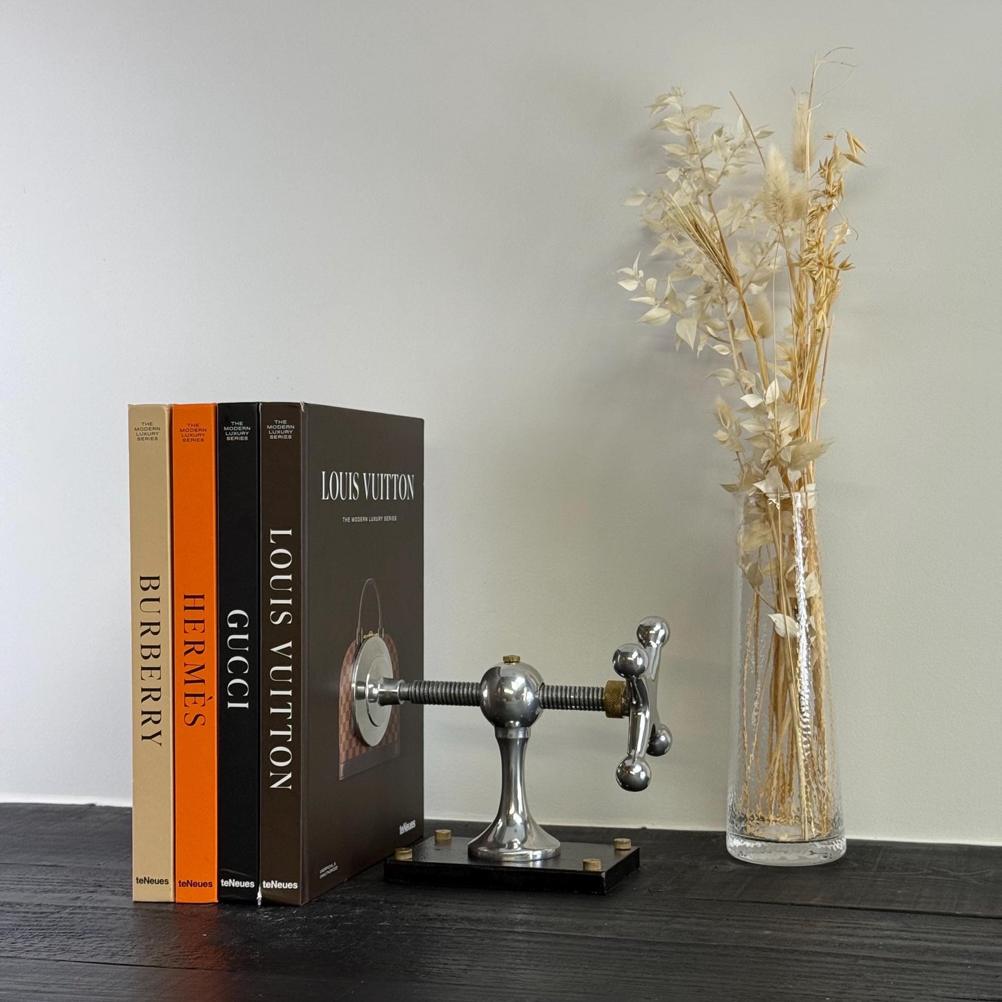Windlass Bookend Nautical Book Holder Aluminium & Brass | DVD Organizer
