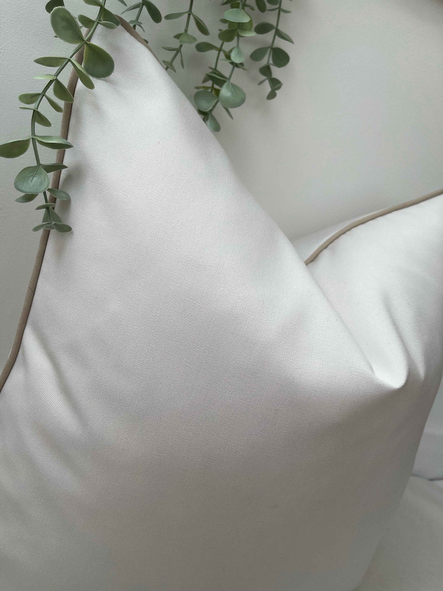 The Couture Cushion - The Outdoor White - Style No. 86