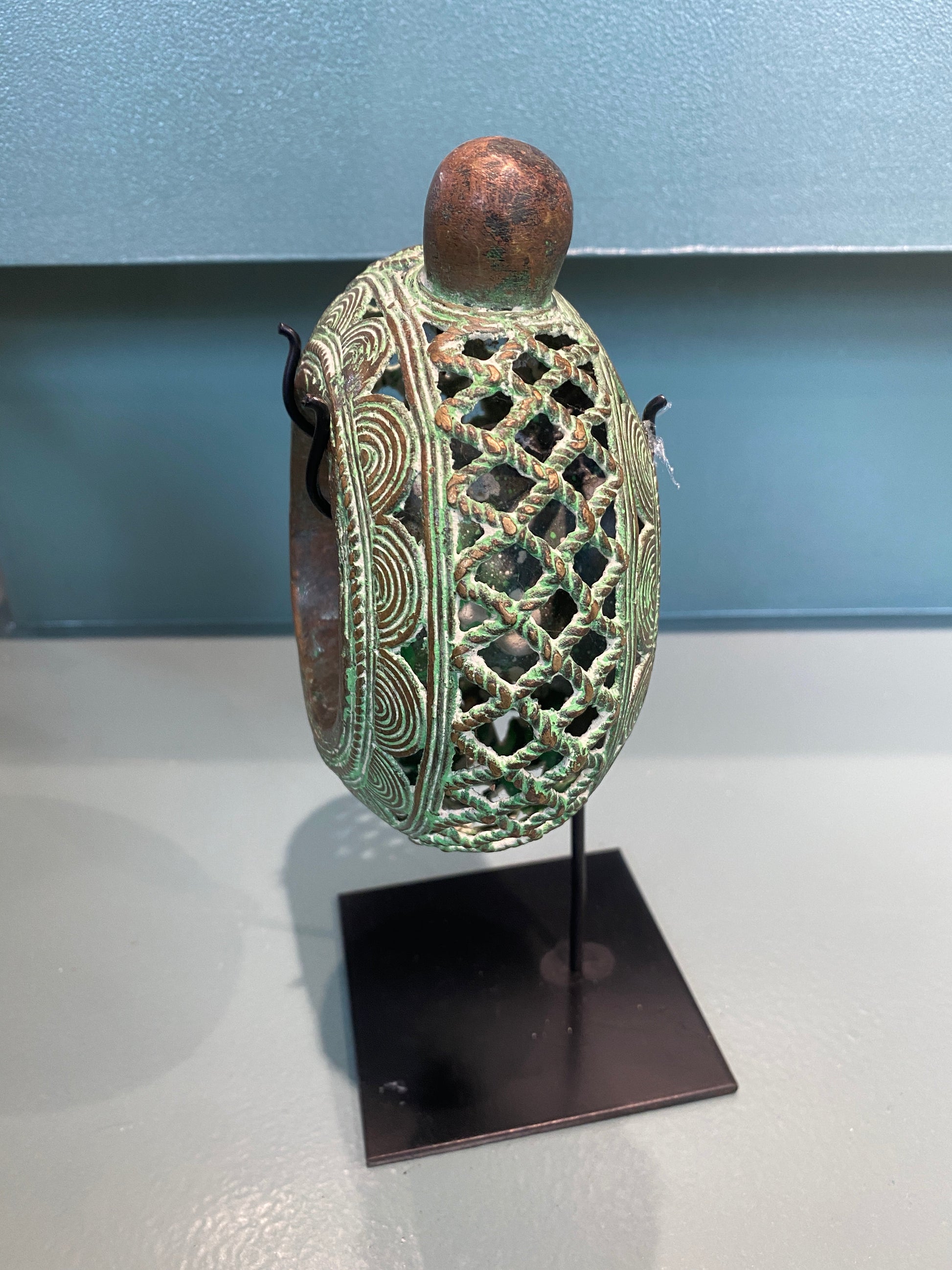 Benin Bangle - Round (38.03)