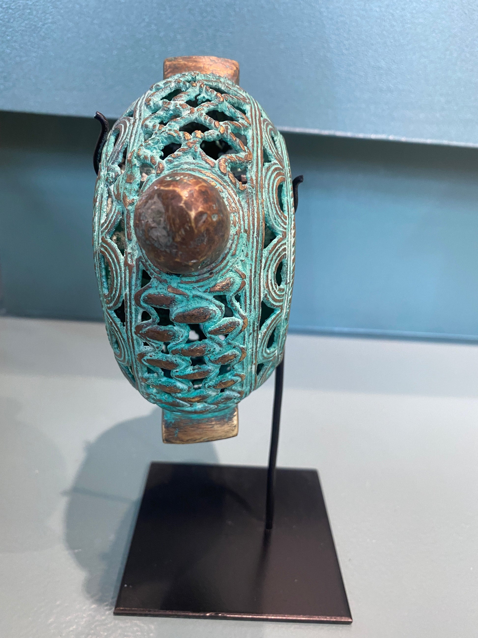 Benin Bangle - Round (38.02)