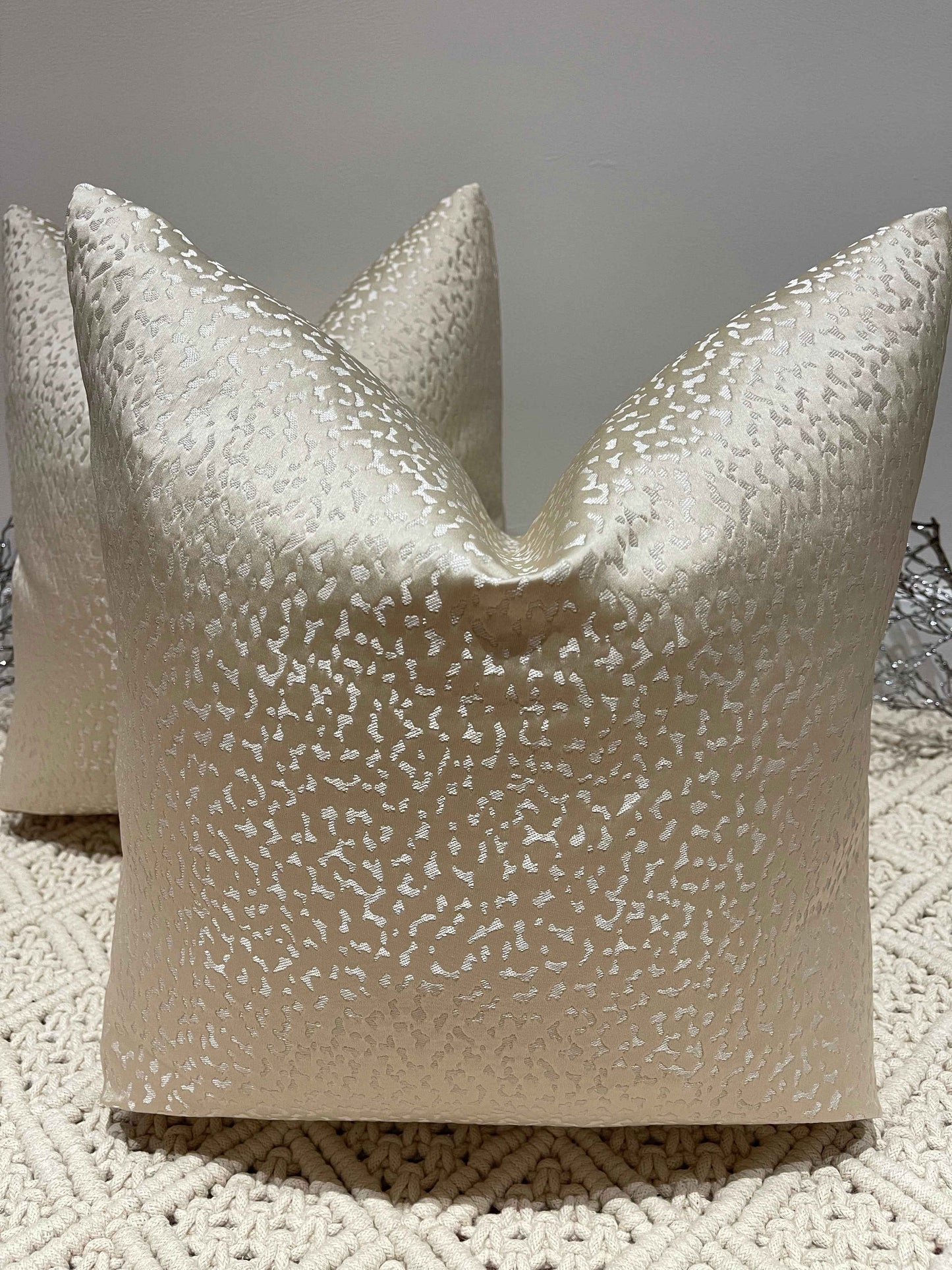 The Couture Cushion - The Vanilla Mossimo - Style No. 94