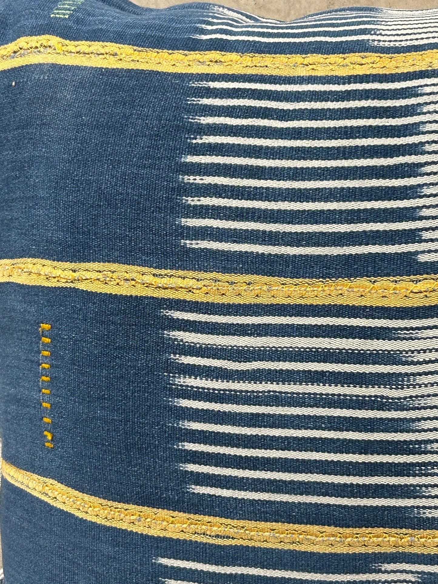 Baule Cloth Cushion (84.3.B69)