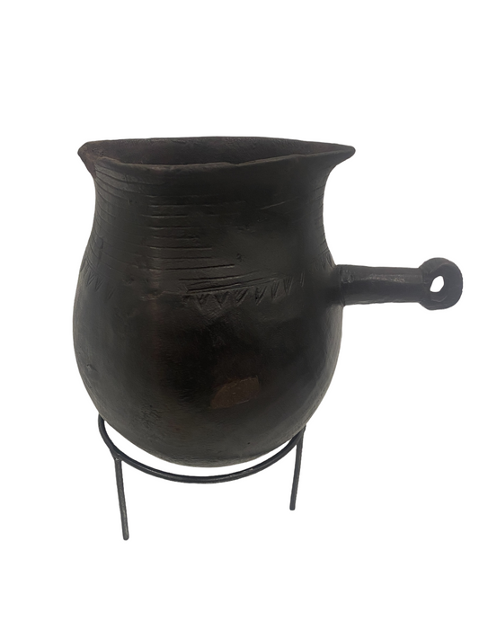 Bayaleng Jug, Congo (TR21)