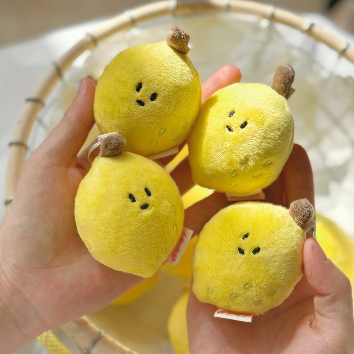 Daily White | Lemon Bag Charm