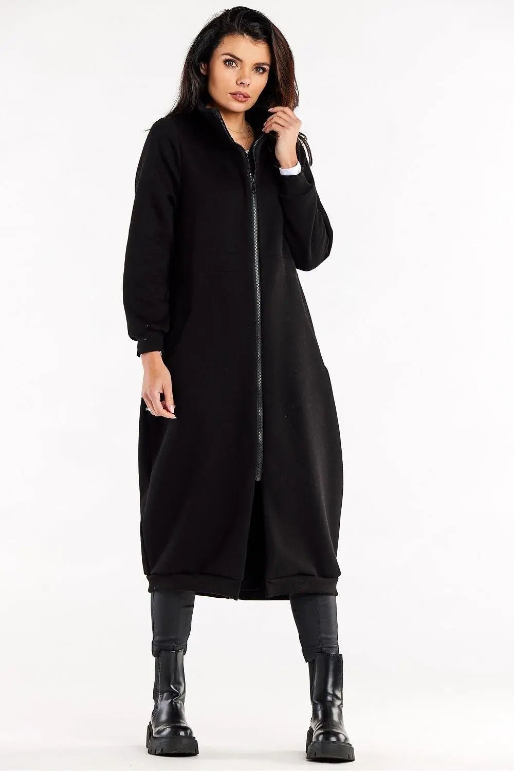 Infinite You long sleeves and high collar sweatshirt