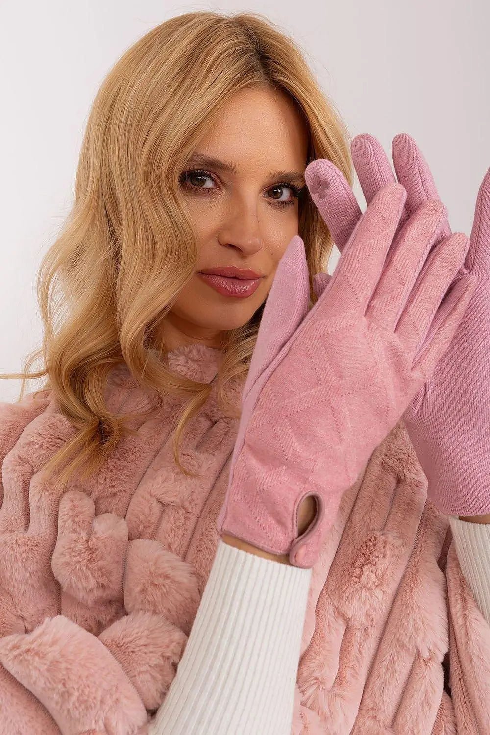 insulated fabric in a decorative geometric pattern gloves