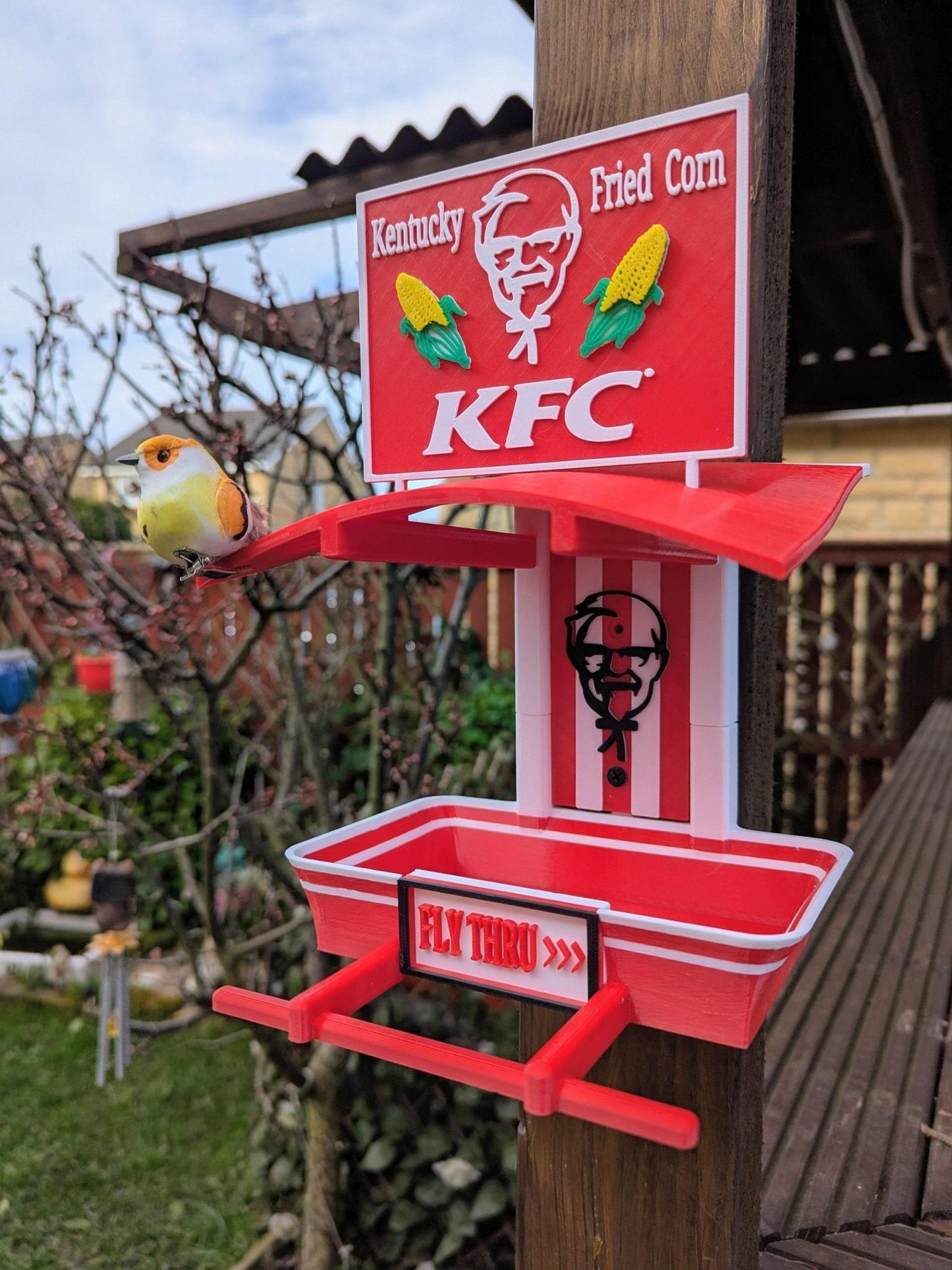 KFC Garden Bird Feeding Station - Garden bird seed feeder - quirky outdoor Decor - Wild Bird Food table
