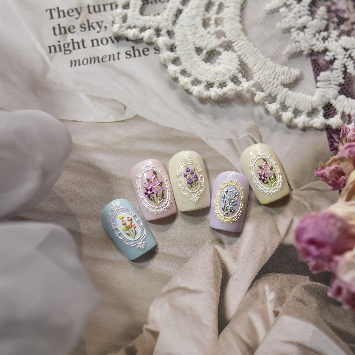 Hello Claws | Lace And Flower Nail Deco Sticker