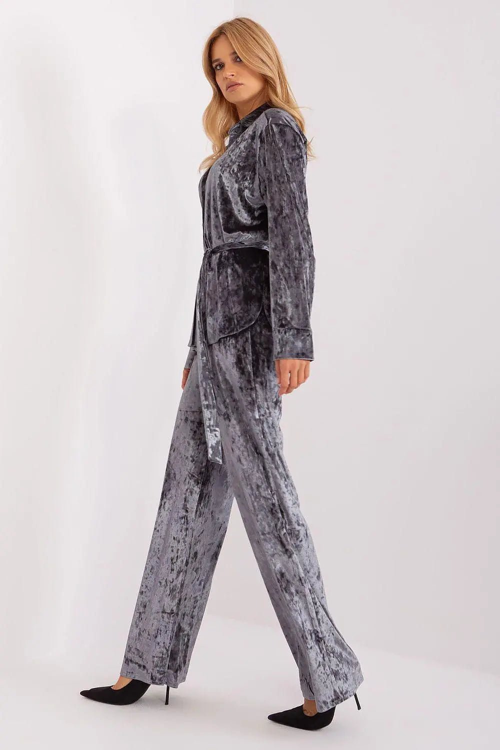 Lakerta velour shirt with pants