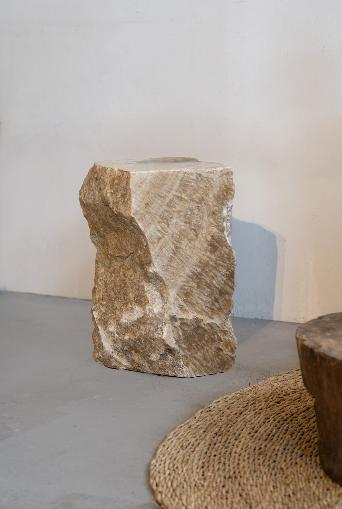 Natural Cut Onyx Side Table / Stool