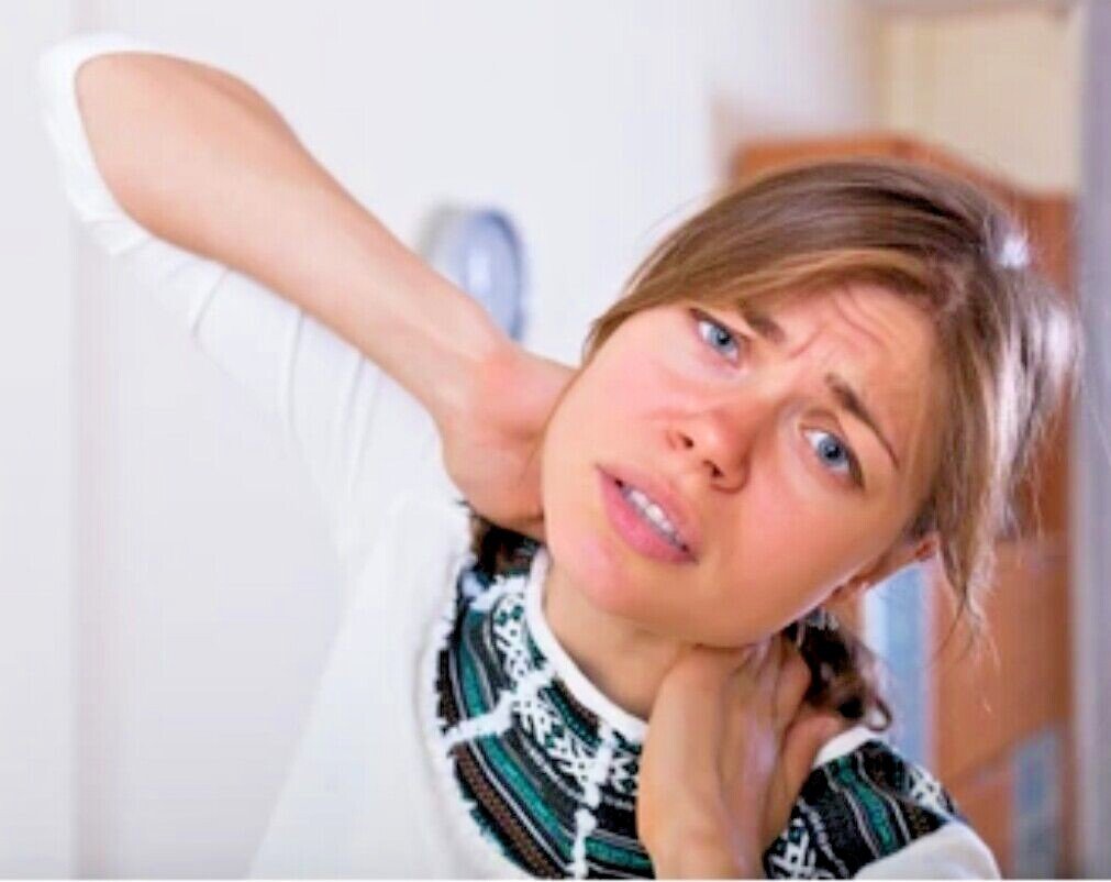 Menopause Relief Massage Oil – Natural Remedy for Hot Flushes & Night Sweats