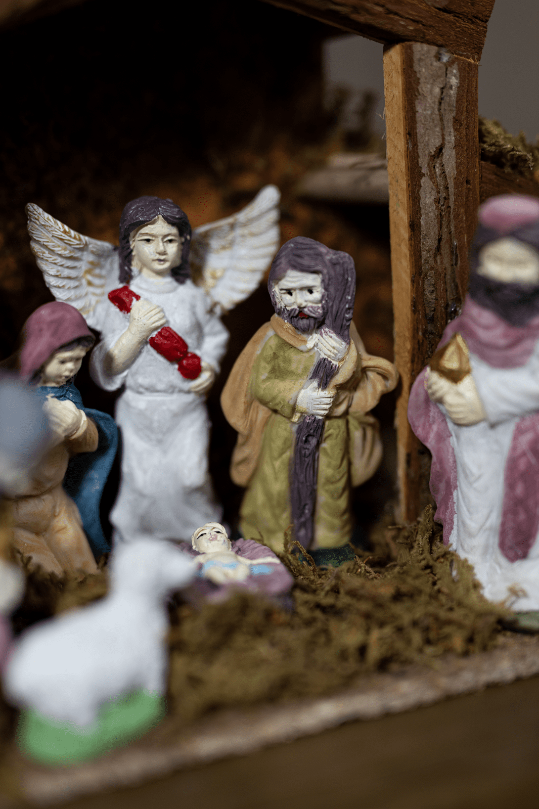 Christmas Nativity Scene Resin Ornament Multicoloured 38cm