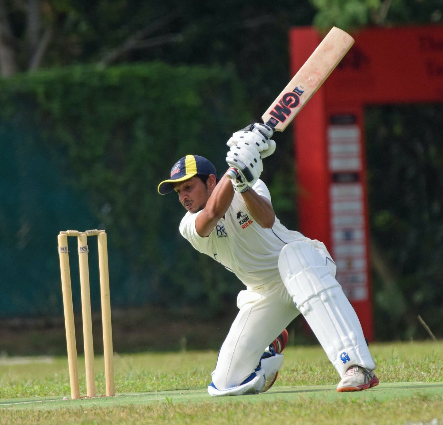 Natural Herbal Muscle Rub Cricketer Cricket Gifts Ideas Themed Cricket Gift 60ml