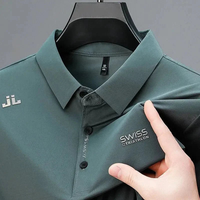 New Men's Casual Short Sleeved Shirt with Badge Solid Color Polo Shirt Versatile Top
