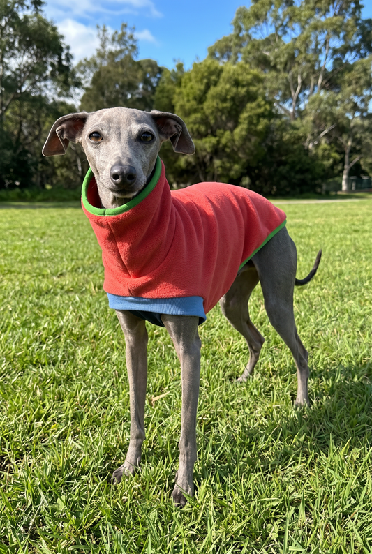 Open-Leg Fleece Vest - Coral