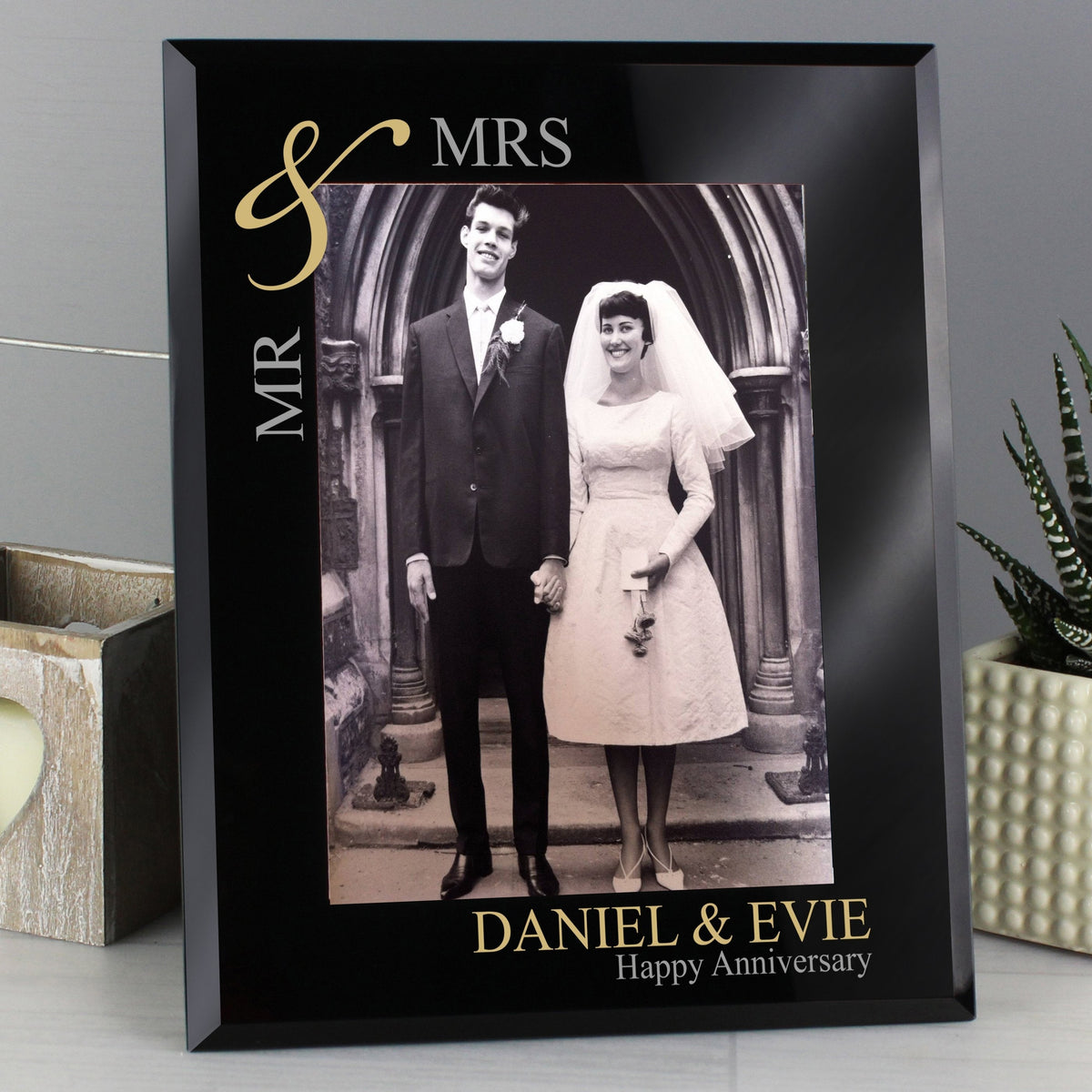 Personalised Gold Couples 5x7 Inch Black Glass Photo Frame