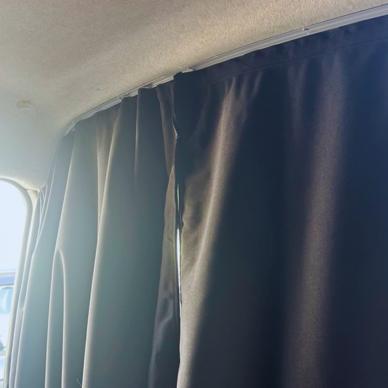 For Mercedes Vito Cab Divider Curtain Kit with Rail Premium Quality - Van-X