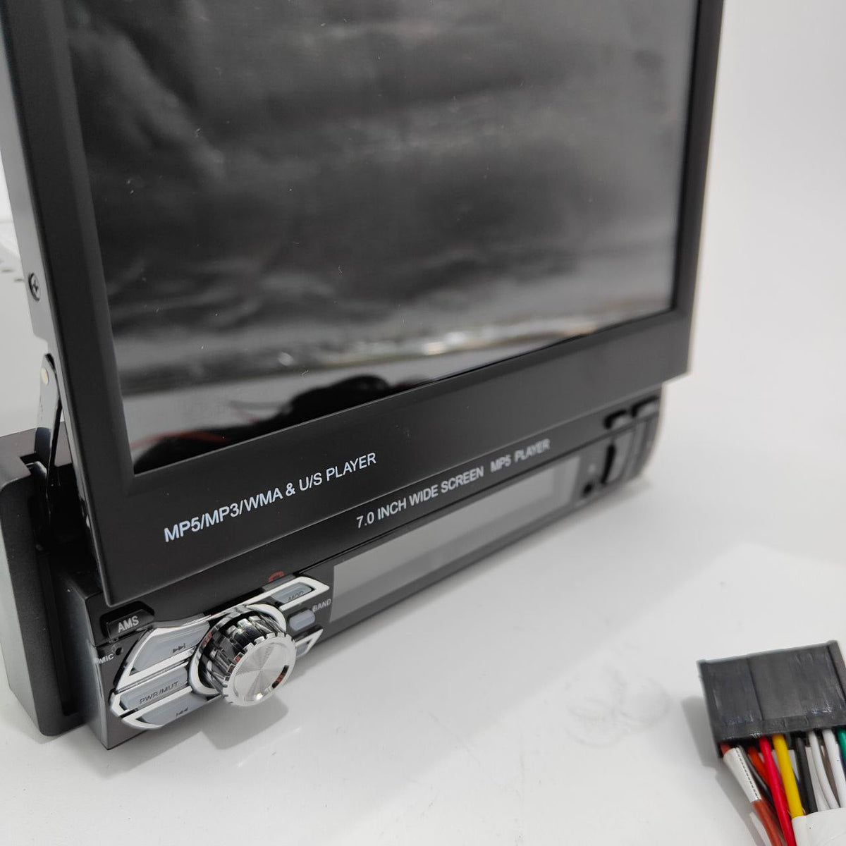 Multimedia Car Stereo 7'' 24Bit DAC, High-Speed USB2.0 Touch Screen WAV Support