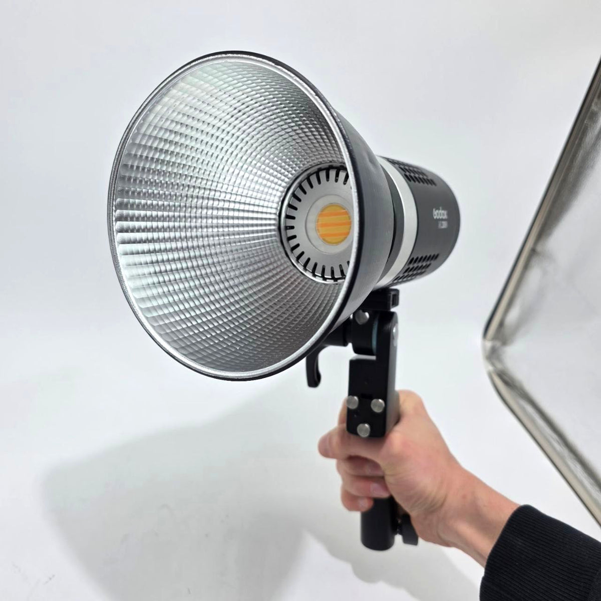 Godox ML30Bi 40W Bi-Color LED Video Light 2800-6500K FX Effects APP & Silent Mode
