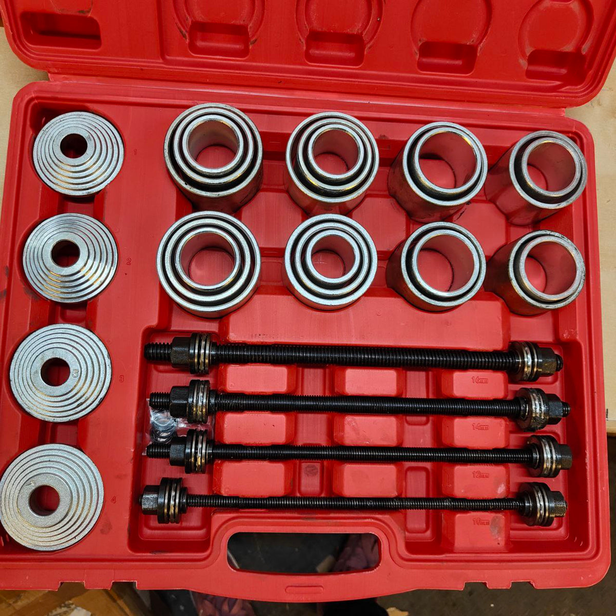 36pcs Universal Car Bearing Tool Set – Removal & Insertion Kit for Vehicles