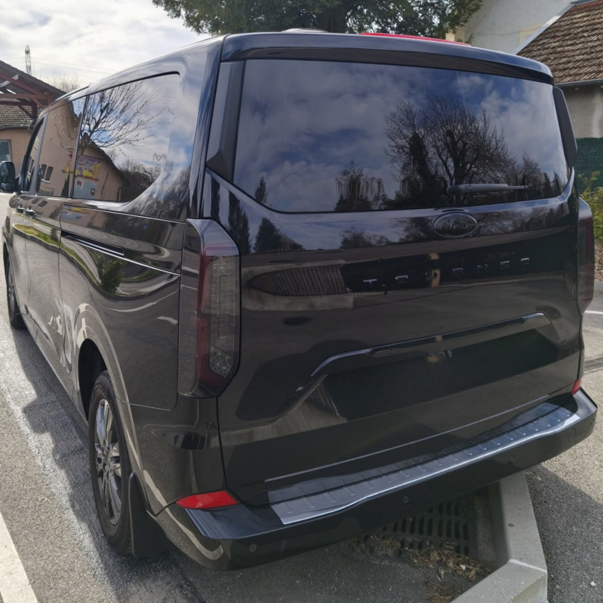 For New Ford Transit Custom 2024-2026 Full LED Rear Lights | Smoked Tail Light Upgrade | Van-X