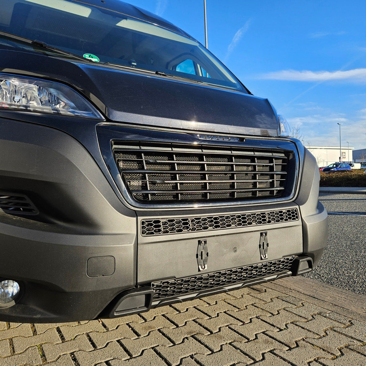 For Vauxhall Movano Bumper Honeycomb Grille | Matte Black Front Styling Upgrade | Non Parking Sensor Version | Van-X