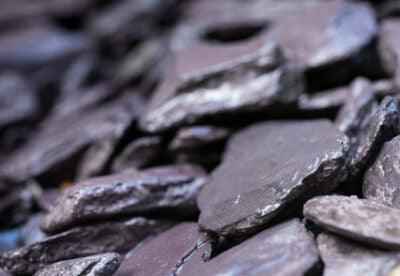 40mm Plum Slate Chippings