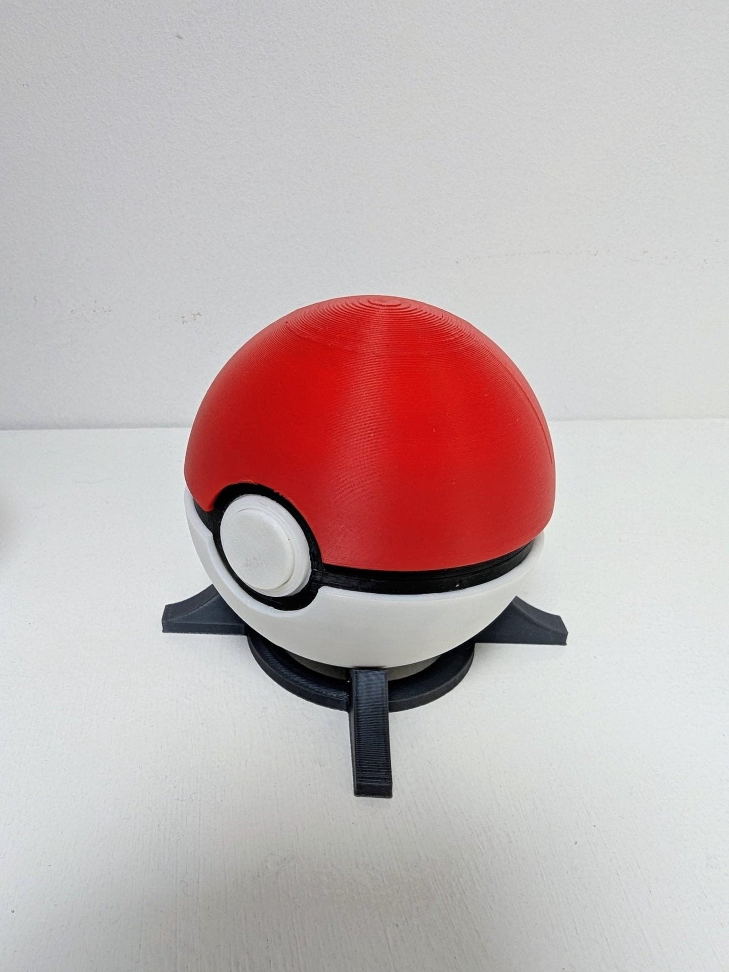 Pokeball Game Card Holder | Switch or DS Interior | 8-Card Pokemon Storage